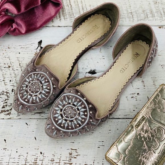 Francesca's Collections Shoes - Francescas Suede Mauve Flats